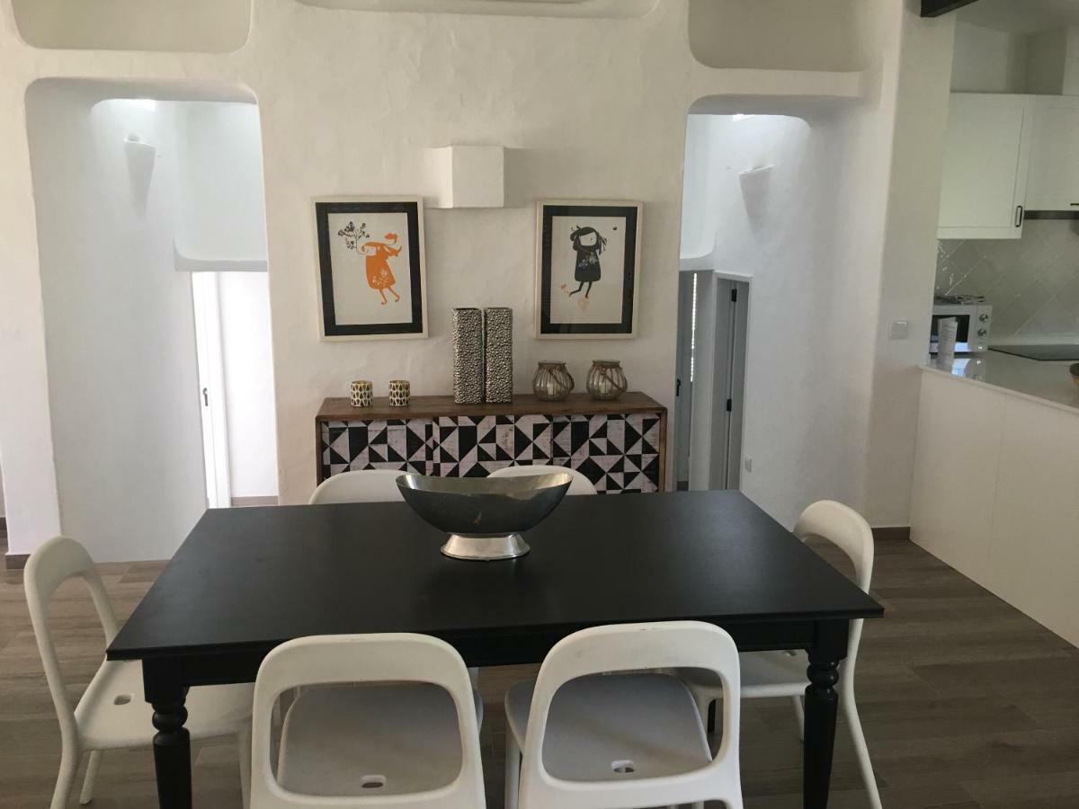 Villa Zen - Beautiful Private Pool-heating Option, Hot Tub, Beautiful Garden